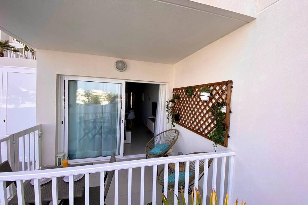 Oasis View Lanzarote Apartment Costa Teguise Luaran gambar