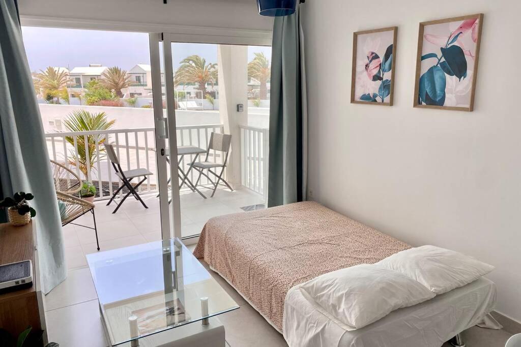 Oasis View Lanzarote Apartment Costa Teguise Luaran gambar