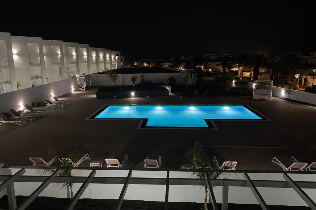 Oasis View Lanzarote Apartment Costa Teguise Luaran gambar